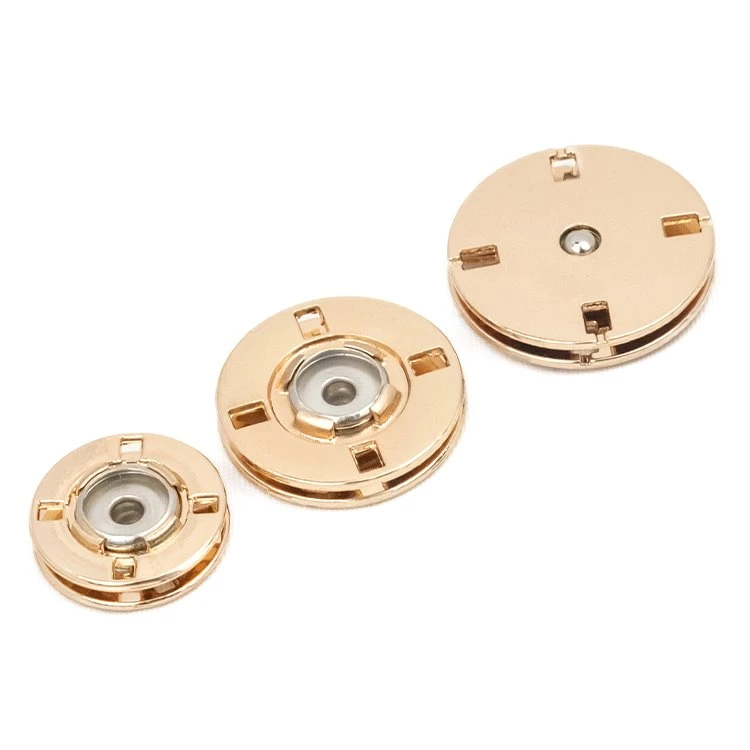 snap poppers fasteners
