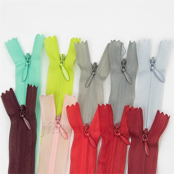16 Invisible Zipper